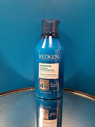 Redken Extreme Conditioner – Herstelt beschadigd haar en voorkomt haarbreuk – 300 ml